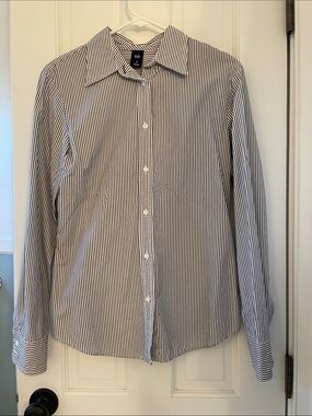 GAP Women's Navy and White Vertical Stripe Blouse